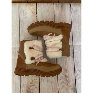 Carter's Ariella Fashion kid's Boots Size 12m faux fur